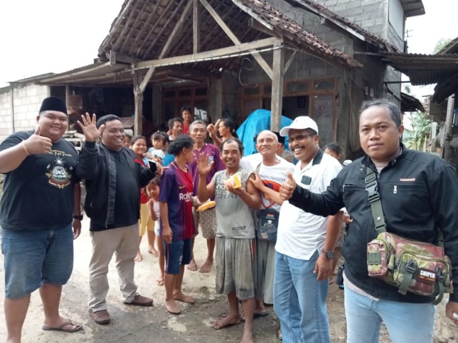 Bencana Banjir, DPC Partai Gerindra Gelontorkan Ribuan Makanan Siap Konsumsi