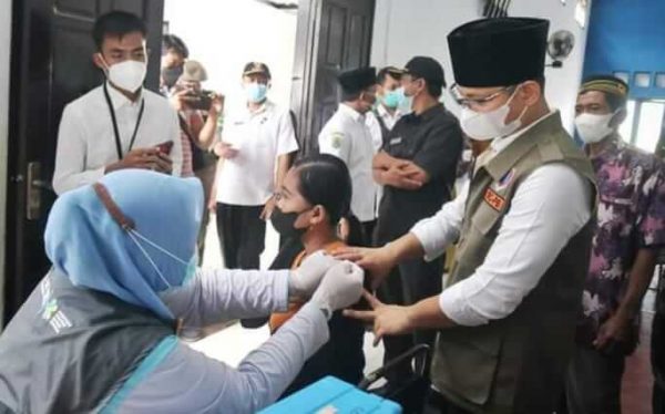 Bupati Trenggalek Targetkan Kasus COVID-19 Turun Level 2