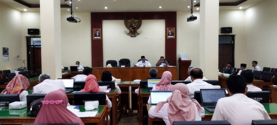 Komisi I DPRD Trenggalek Gelar Raker Tentang APBD 2022