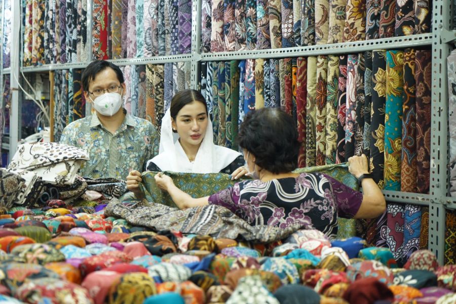 Novita Hardini Mochamad: Saatnya Bangkitkan Wonder Woman UMKM Kota Trenggalek