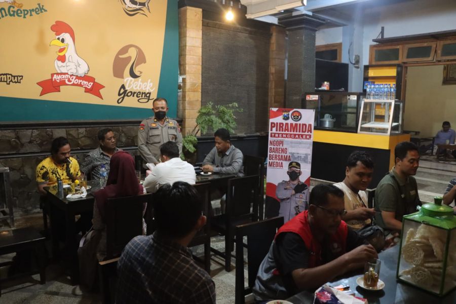 Polres Trenggalek Gelar Piramida Bersama Awak Media