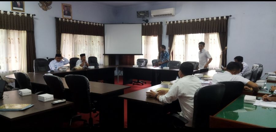 Rapat Kerja 2022, Komisi I DPRD Trenggalek Panggil Mitra Kerja dan Camat